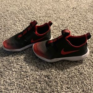 Nike flex runner